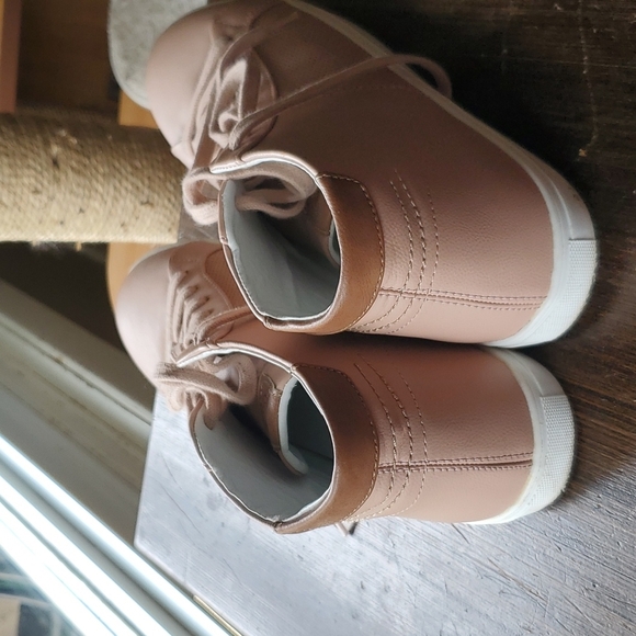 Bundle 3+ 5$ each Hightower shoes size 10 - Picture 2 of 4